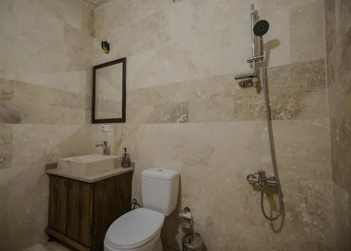 Asma Cave House * גורמה